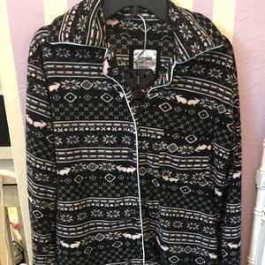 Super cozy brand new “Bottoms Out Gal” size large